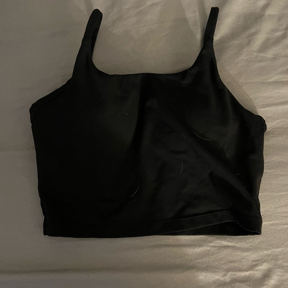 Black crop top tank